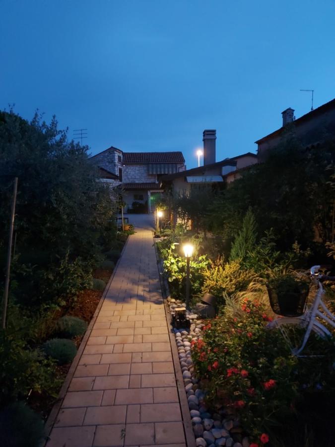 Apartments Marija Apartment *